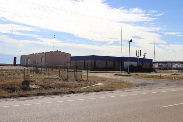 6204 Us Hwy 59 N, Victoria, TX 77905